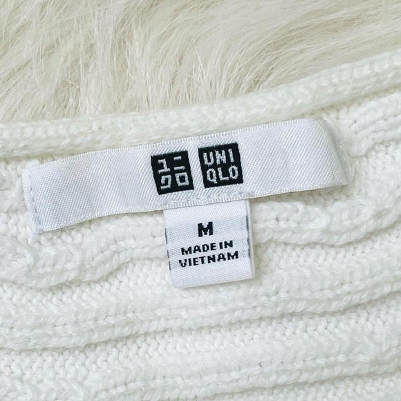 UNIQLO women’s 3D knitted top - Picture 4 of 4